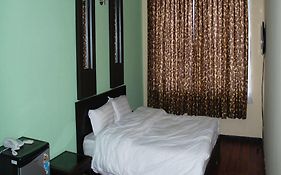 Hotel Family Home Kathmandu 2*